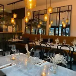 Boutique Le•bar Зандфорт