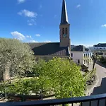 Boutique Le•bar Aparthotel 4*