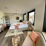 Boutique Le•bar Appart hôtel Zandvoort